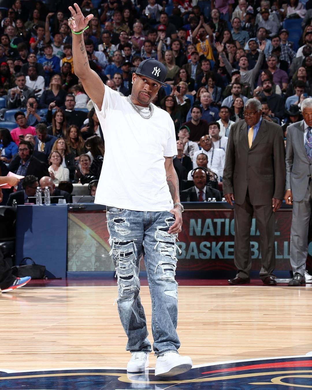 传两步起扣 传两步起扣