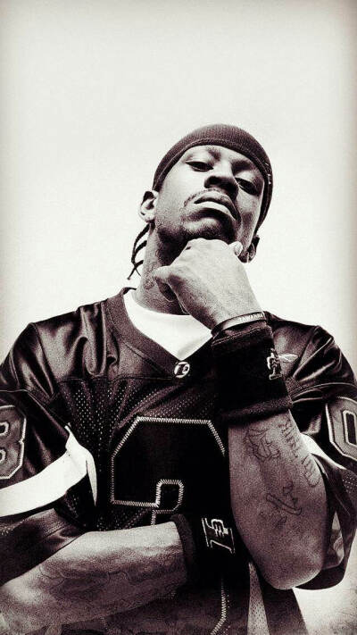 五后卫侧向 五后卫侧向